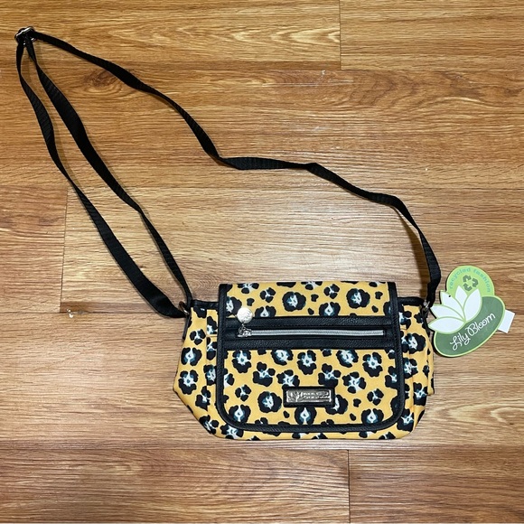 Lily Bloom Handbags - NWT Lily Bloom Julia Crossbody, Bold Graphics Yellow Black Leopard Print